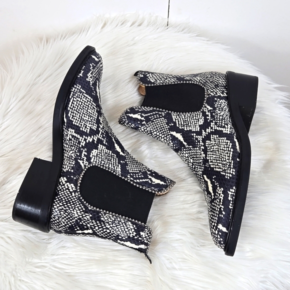 Coach Bowery Bootie in Snakeskin - Picture 5 of 6